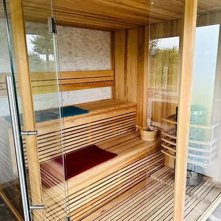 Weichenhaus Direkt Am Nord-ostsee-kanal Nyaraló