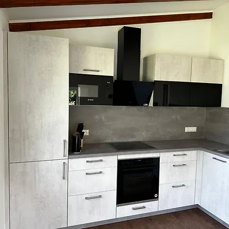 Nyaraló Weichenhaus Direkt Am Nord-ostsee-kanal *