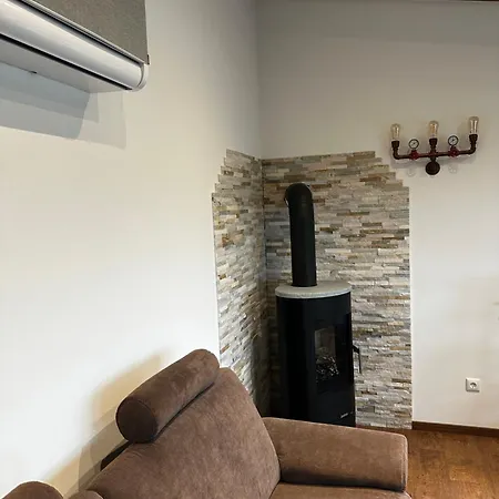 Nyaraló Weichenhaus Direkt Am Nord-ostsee-kanal *