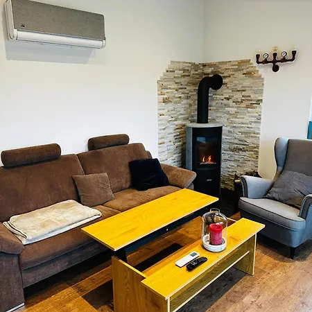 Weichenhaus Direkt Am Nord-ostsee-kanal Nyaraló *