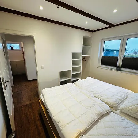 Weichenhaus Direkt Am Nord-ostsee-kanal *